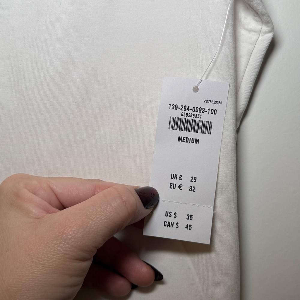 Abercrombie & Fitch White Sleeveless Top - Picture 4 of 5